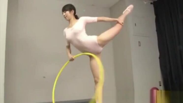 Increíble escena porno japonesa, la más caliente, solo para ti.