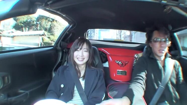 Increíble chica japonesa en una película JAV exótica en HD y al aire libre.