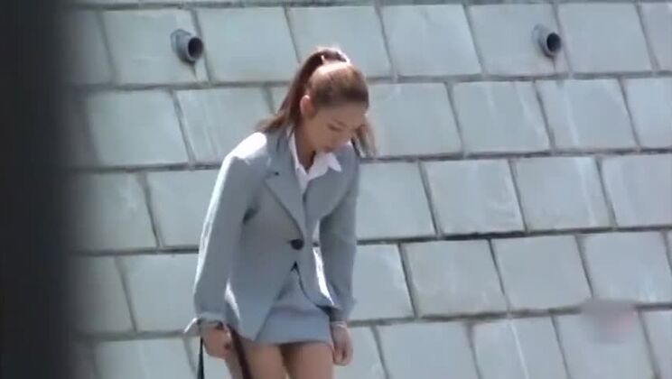 suceso bajo la falda