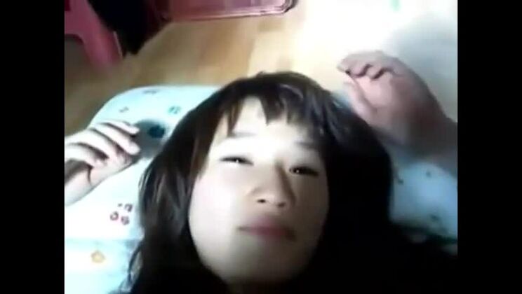 Excelente vídeo XXX. Mira la versión completa.