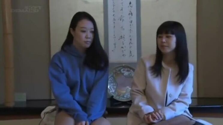 Mira a la modelo japonesa en una película JAV exclusiva solo para ti.