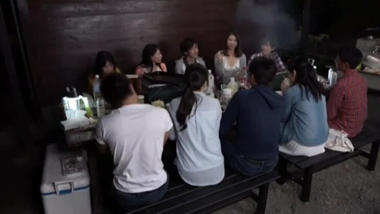 Increíble película porno amateur. El espectáculo más loco.