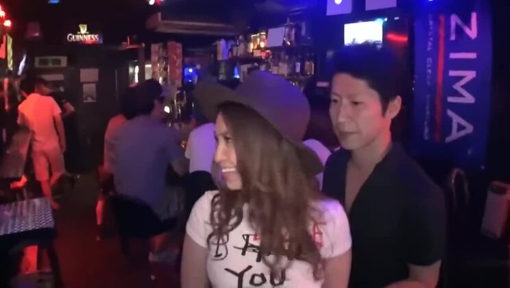 Chica japonesa loca en Intenta ver la escena JAV, mírala