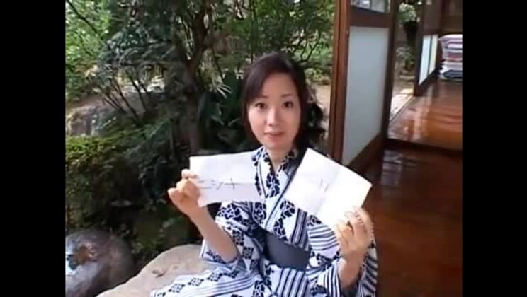 Escena pornográfica asiática, échale un vistazo.