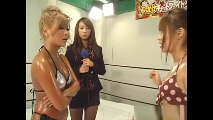 Gran Premio de Pelea de Gatas Bukkake