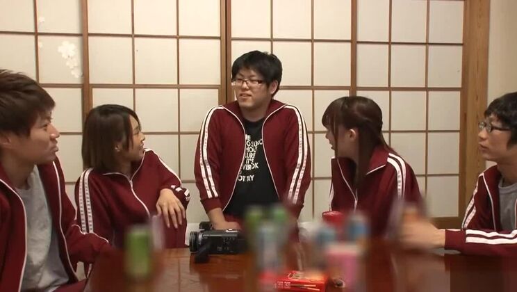 La mejor prostituta japonesa en el vídeo JAV más loco, es increíble.