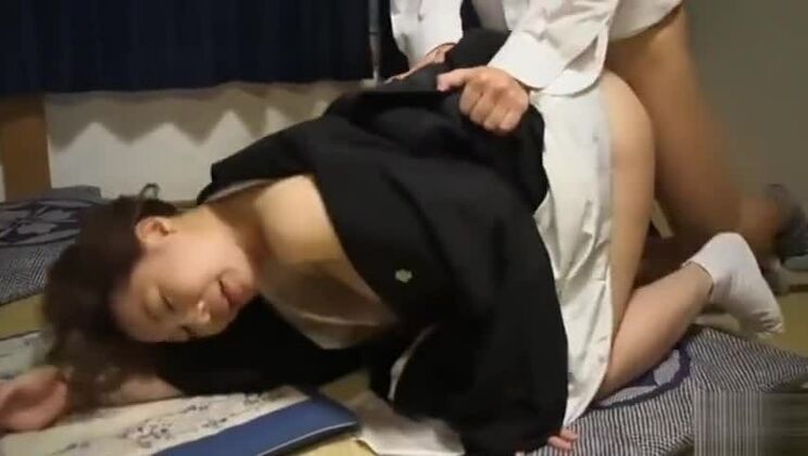 El mejor vídeo porno japonés, solo para ti.