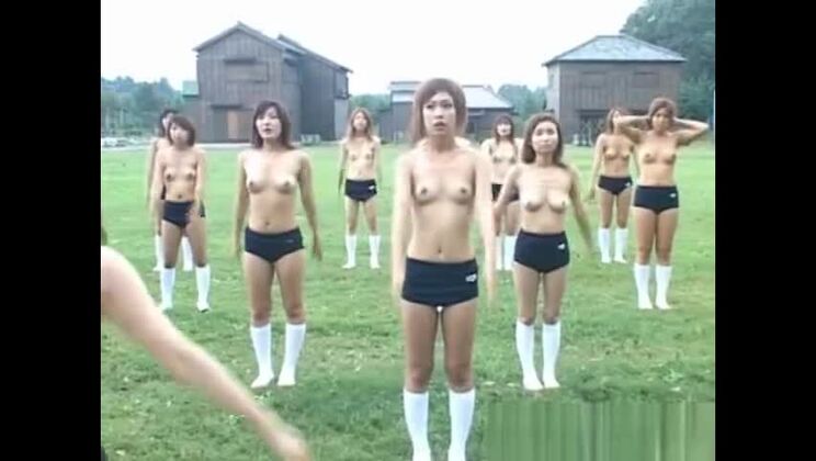 La academia asiática semidesnuda muestra la parte 1